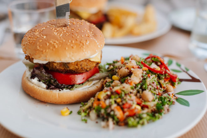 5 Technology Innovations Your Restaurant Should Be Using