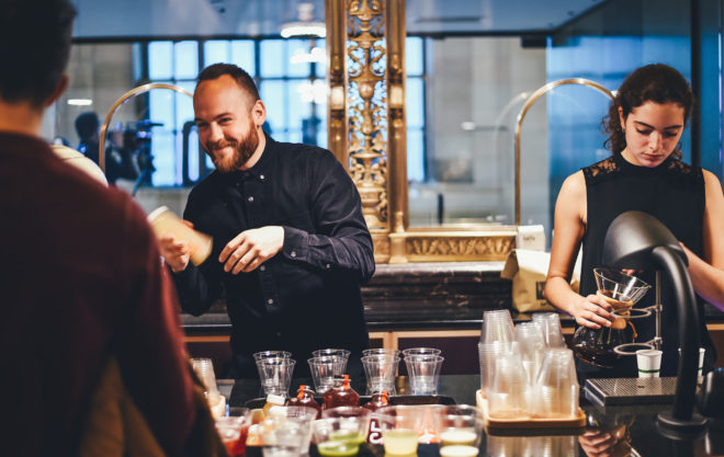 5 Ways to Raise the Spirits of Your Restaurant Staff