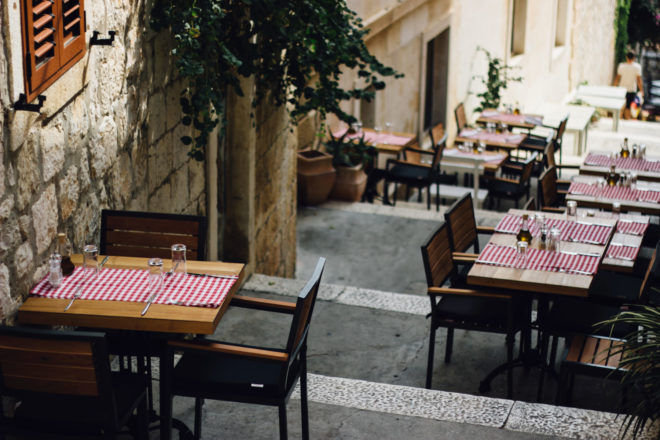 Al fresco Dining