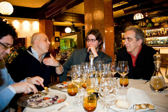 Invite Food Bloggers to Dinner